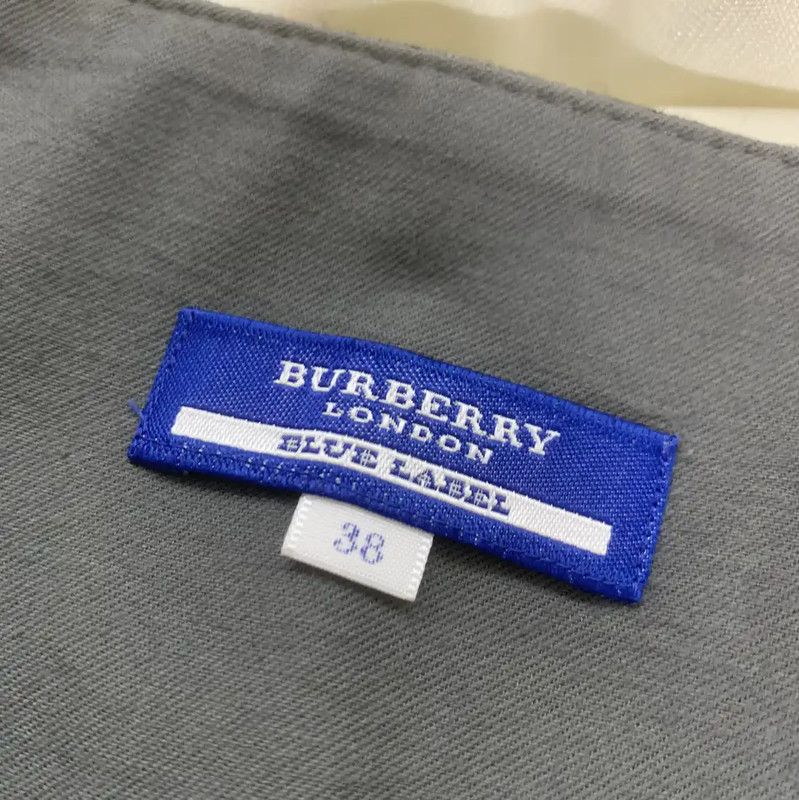 Burberry Burberry Grey Wool Midi Skirt for Women Size 28" / US 6 / IT 42 - 5 Thumbnail