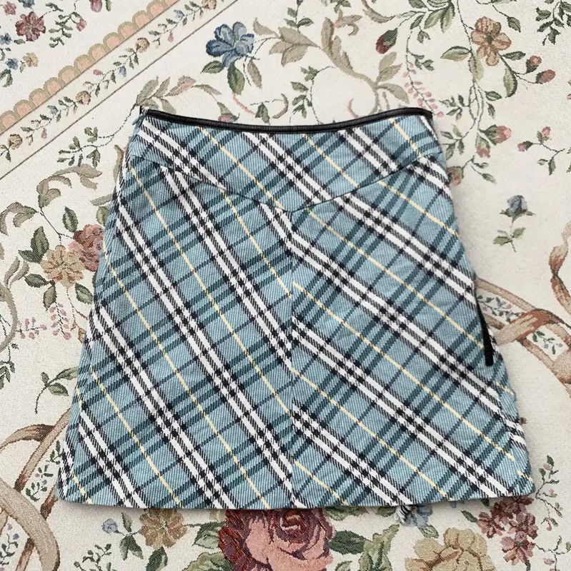 Burberry Burberry Women's S Size Turquoise Plaid Skirt Size 23" - 5 Thumbnail