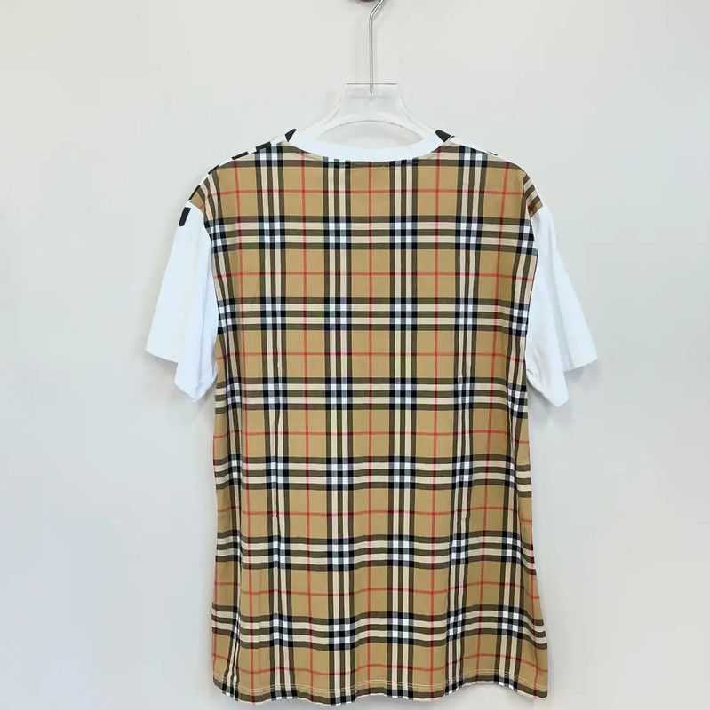 Burberry Burberry White Graphic Print T-Shirt for Women Size S / US 4 / IT 40 - 2 Thumbnail