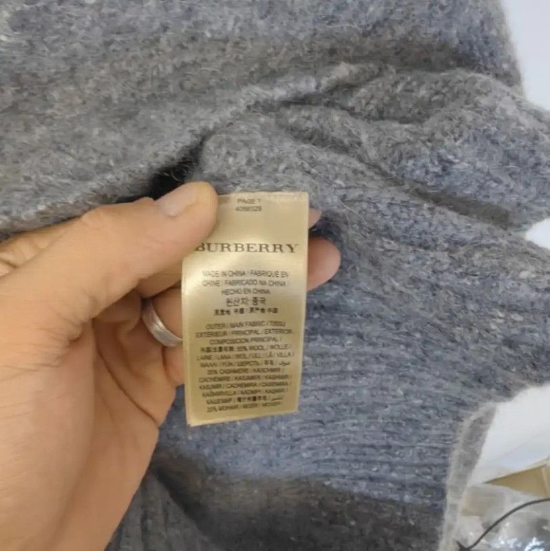 Burberry Burberry Gray Wool Women's Knitted Sweater Size S / US 4 / IT 40 - 4 Thumbnail