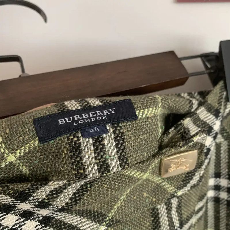 Burberry Burberry Green Plaid Women's Skirt Size 30" / US 8 / IT 44 - 5 Thumbnail