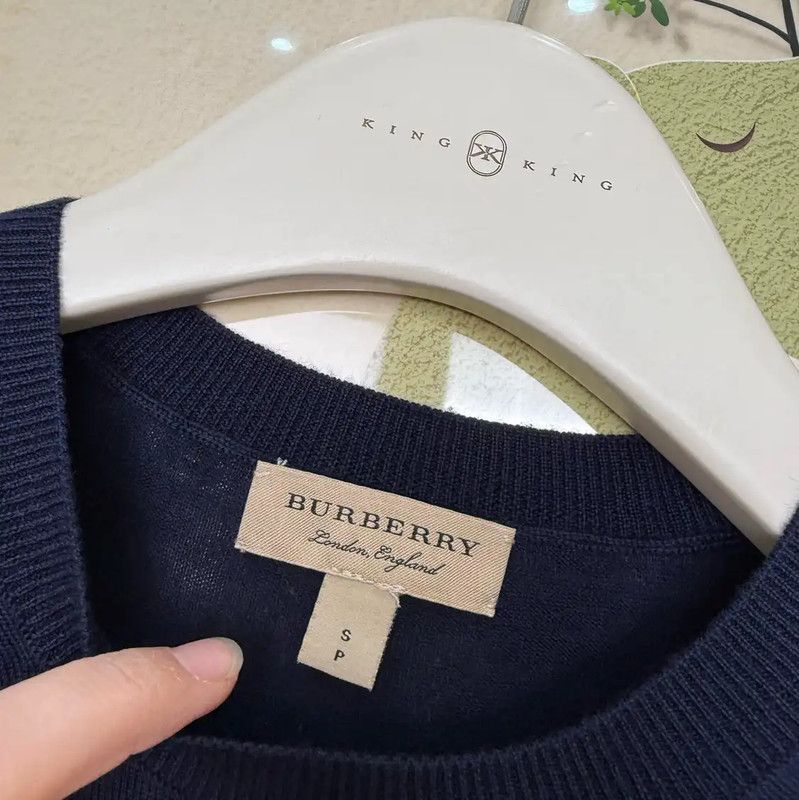 Burberry Burberry Women's Navy Blue Wool Long Sleeve Sweater Size S / US 4 / IT 40 - 7 Thumbnail