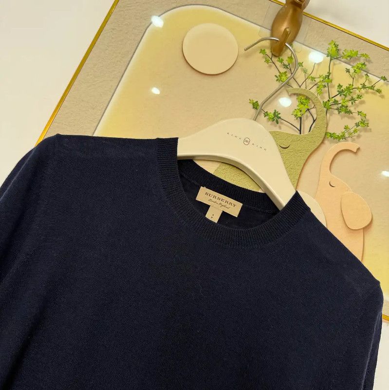 Burberry Burberry Women's Navy Blue Wool Long Sleeve Sweater Size S / US 4 / IT 40 - 3 Thumbnail