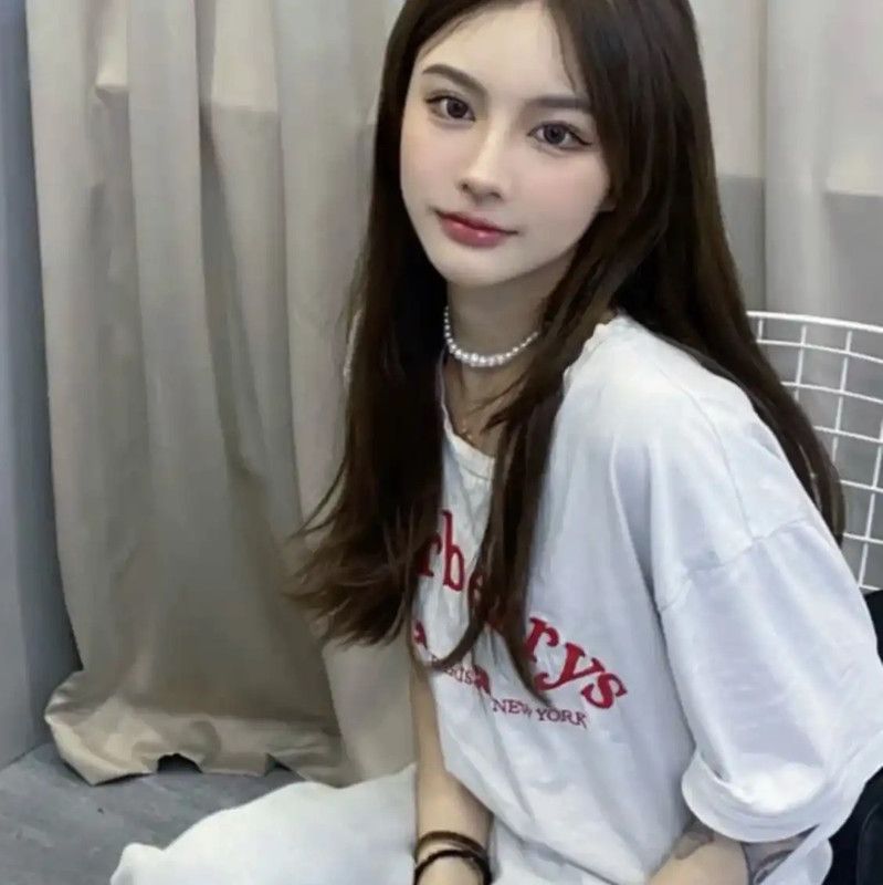 Burberry Burberry Spring White Cotton Embroidered T-Shirt Size M / US 6-8 / IT 42-44 - 7 Thumbnail