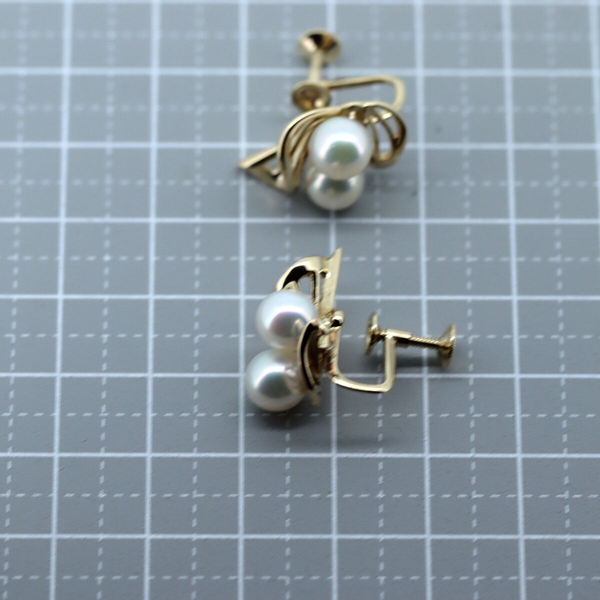 Mikimoto Mikimoto Mikimoto Pearl K14YG Earrings Crocodile skin Earrings DUTY FREE for USA Size ONE SIZE - 4 Thumbnail