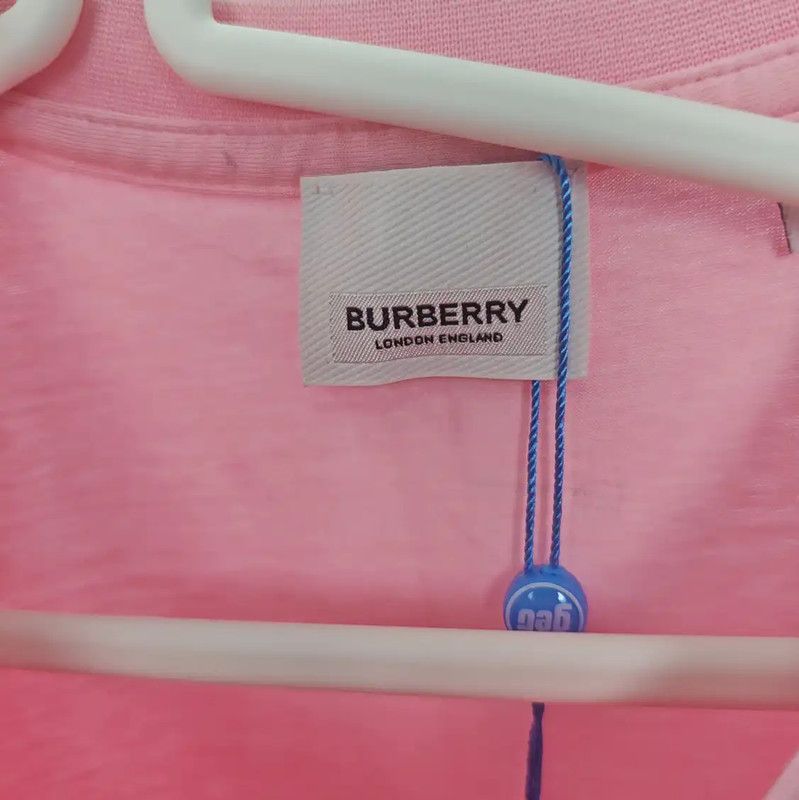 Burberry Burberry Pink Cotton Women's T-Shirt Size S / US 4 / IT 40 - 2 Thumbnail