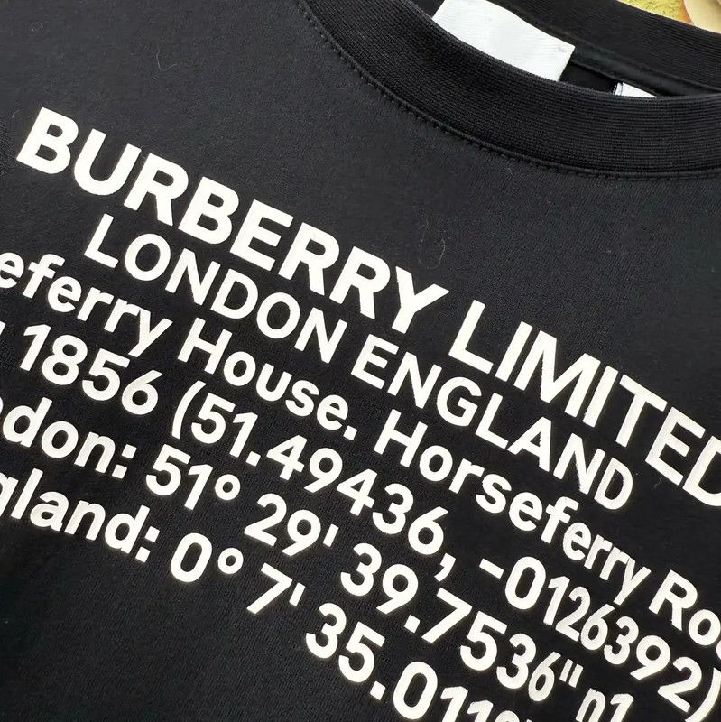 Burberry Burberry Black Cotton Lettered Short Sleeve T-Shirt Size S / US 4 / IT 40 - 6 Thumbnail