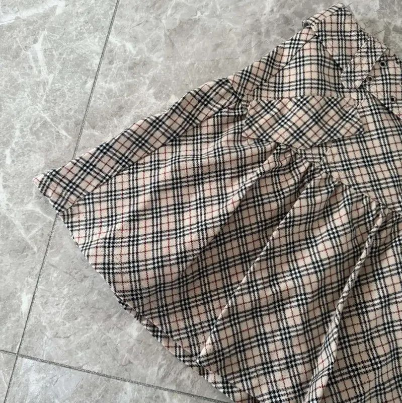 Burberry Burberry Women’s Khaki Cotton Mini Skirt Size 23" - 3 Thumbnail