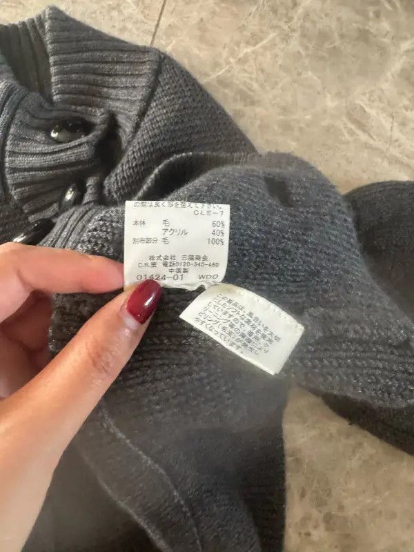 Burberry Burberry Women's Wool Blend Short Cardigan Size M / US 6-8 / IT 42-44 - 8 Thumbnail