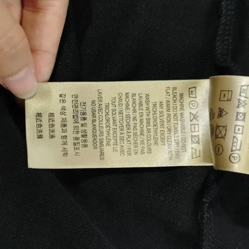 Burberry Burberry Black Cotton Women's T-Shirt Size S / US 4 / IT 40 - 7 Thumbnail