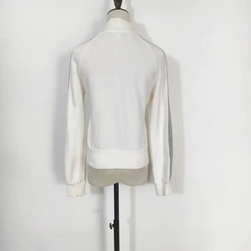 Burberry Burberry Women's Long Sleeve Cardigan in White Size M / US 6-8 / IT 42-44 - 4 Thumbnail
