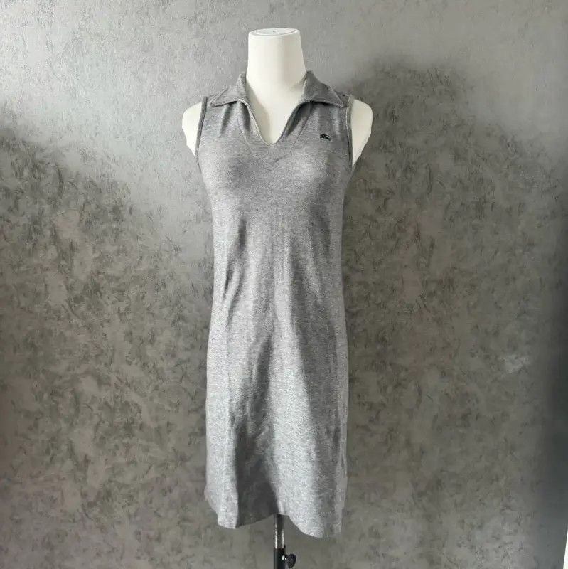 Burberry Burberry Sleeveless Gray Dress for Women Size M / US 6-8 / IT 42-44 - 3 Thumbnail