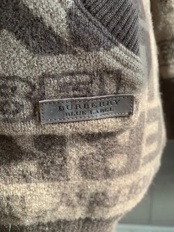 Burberry Burberry Brown Wool Hooded Sweatshirt for Women Size M / US 6-8 / IT 42-44 - 3 Thumbnail