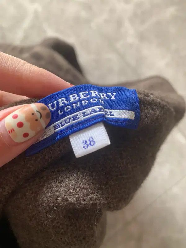 Burberry Burberry Brown Wool Hooded Sweatshirt for Women Size M / US 6-8 / IT 42-44 - 6 Thumbnail