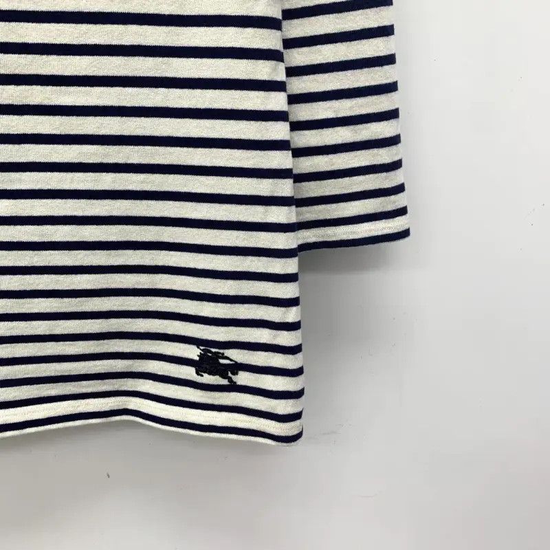 Burberry Burberry Striped Cotton T-Shirt for Women Size M / US 6-8 / IT 42-44 - 4 Thumbnail