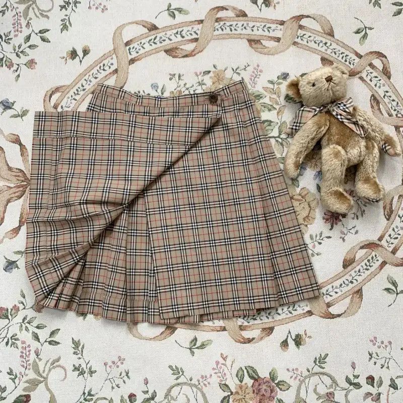 Burberry Burberry Beige Wool Check Pleated Skirt Size 23" - 3 Thumbnail
