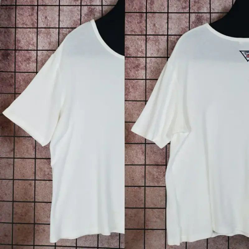 Burberry Burberry White Cotton Tee with Logo Size L / US 10 / IT 46 - 3 Thumbnail