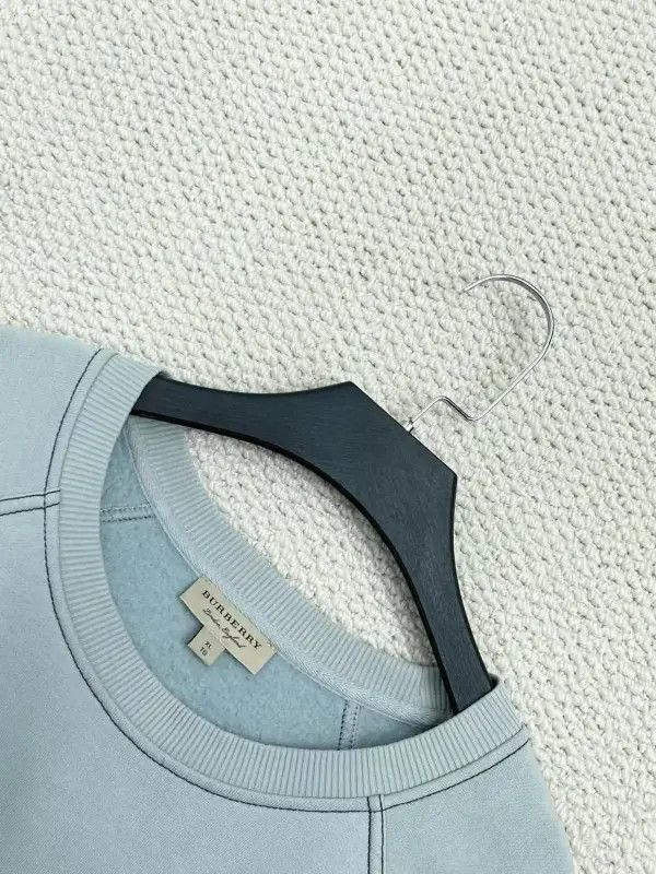 Burberry Burberry Light Green Sweatshirt for Women Size XS / US 0-2 / IT 36-38 - 3 Thumbnail