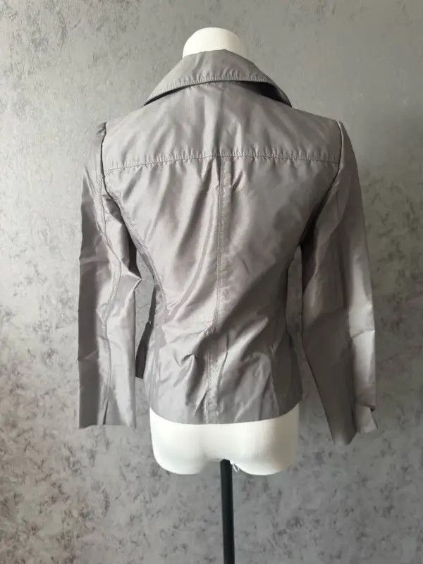 Burberry Burberry Silver Short Fitted Women's Jacket Size M / US 6-8 / IT 42-44 - 5 Thumbnail