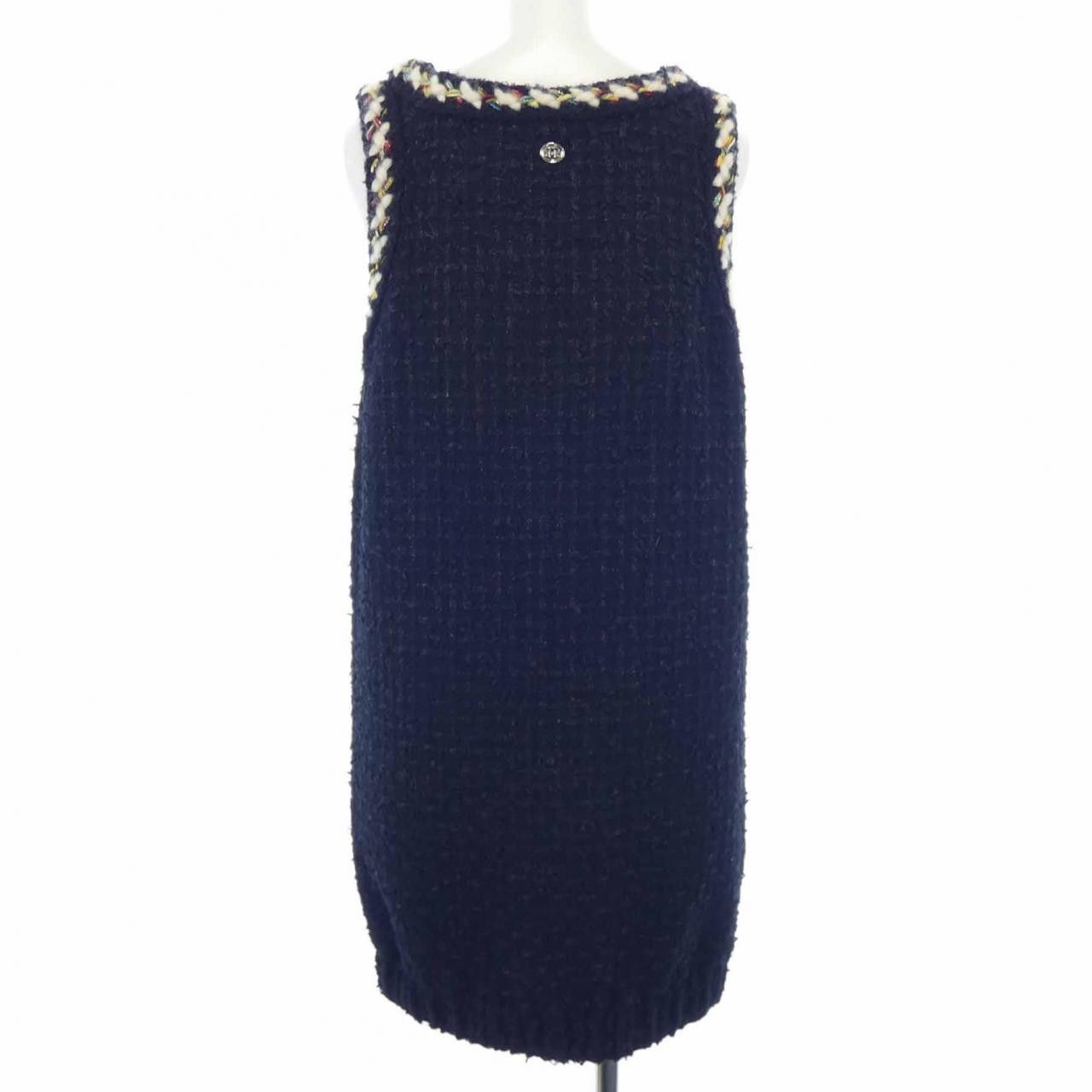 Chanel Chanel Chanel P75267V66430 Dress Others Dresses P75267V66430 DUTY FREE for USA Size ONE SIZE - 2 Thumbnail