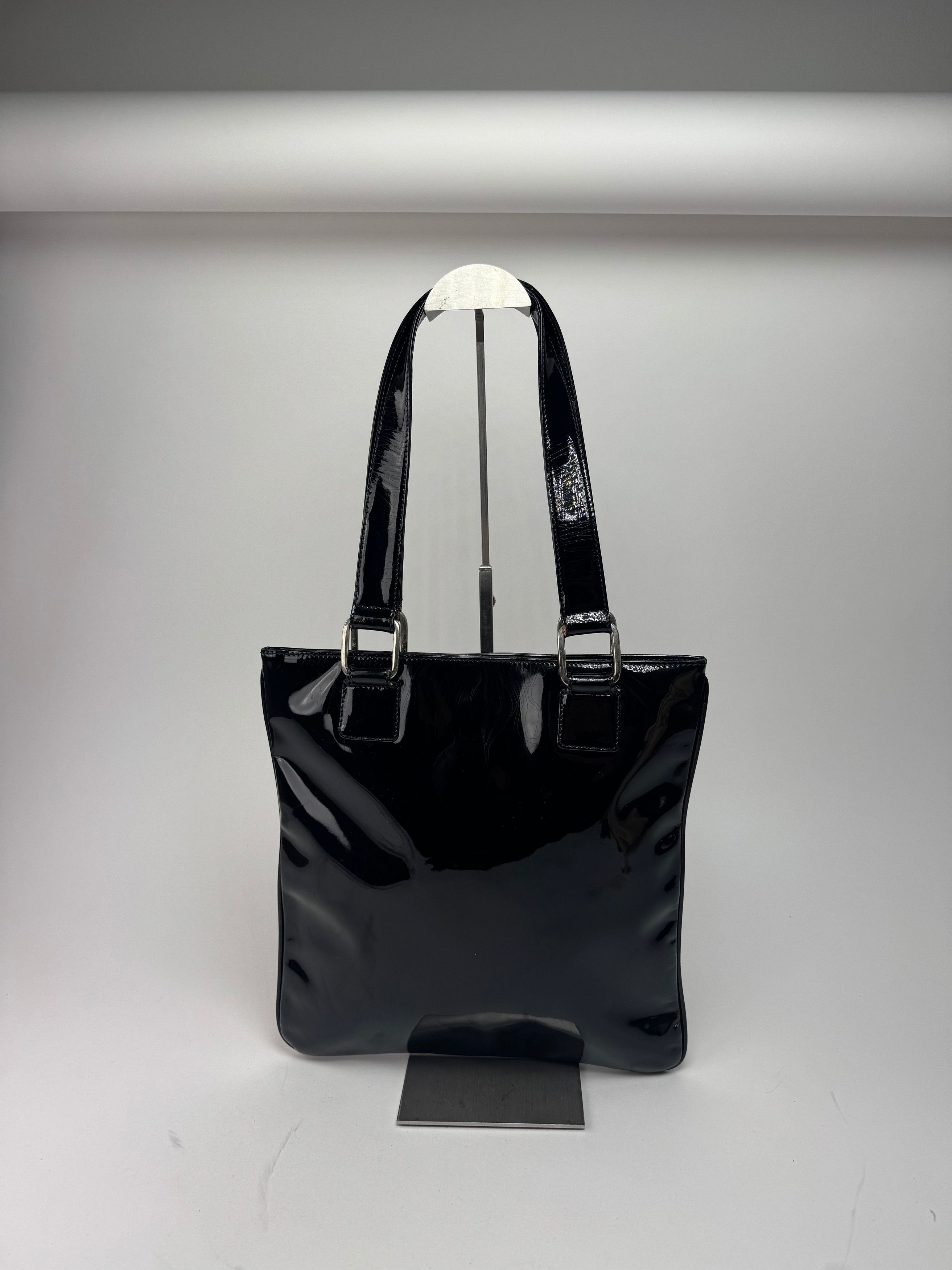 Loewe Vintage Patent Leather Madrid Bag black Size ONE SIZE - 8 Thumbnail