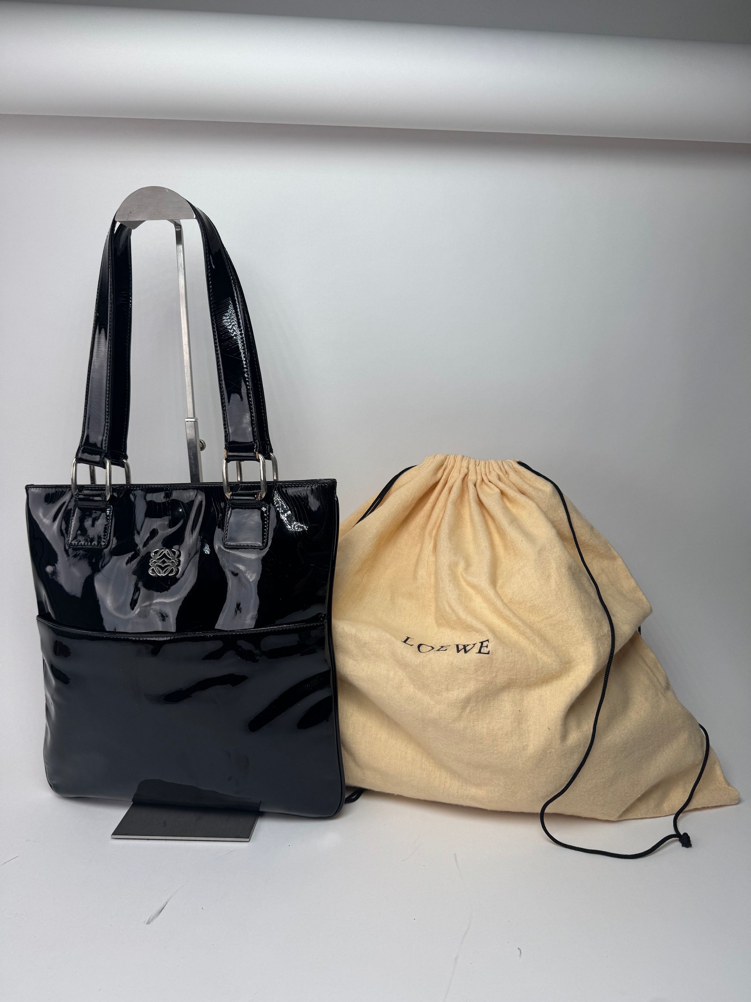 Loewe Vintage Patent Leather Madrid Bag black Size ONE SIZE - 13 Thumbnail