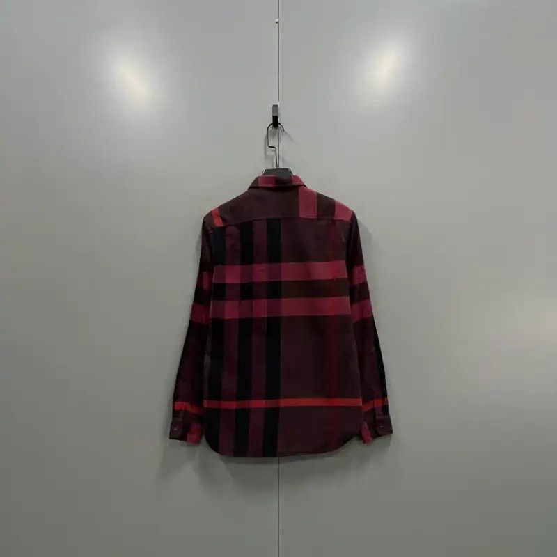 Burberry Burberry Red Check Short Sleeve Shirt Size S / US 4 / IT 40 - 2 Thumbnail