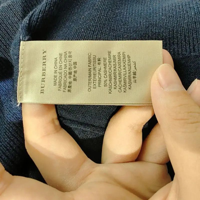 Burberry Burberry Women's Navy Wool Sweater Size L / US 10 / IT 46 - 4 Thumbnail