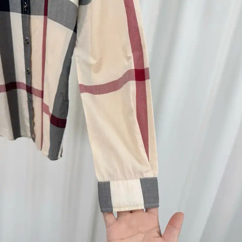 Burberry Burberry Long Sleeve Checkered Shirt in Khaki Size S / US 4 / IT 40 - 4 Thumbnail
