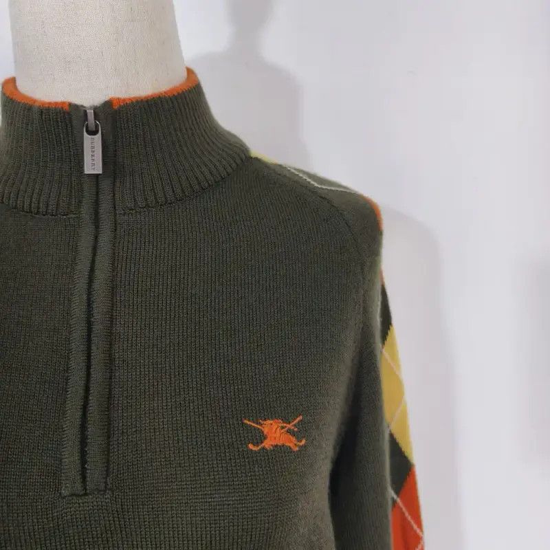 Burberry Burberry Green Wool Plaid Long Sleeve Knit Top Size M / US 6-8 / IT 42-44 - 2 Thumbnail