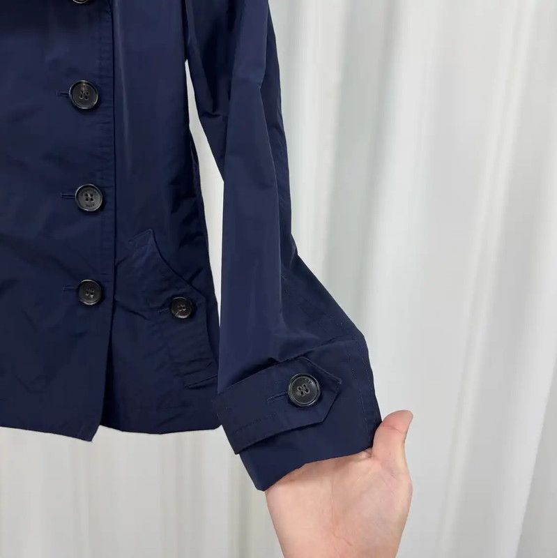 Burberry Burberry Double Breasted Short Trench Coat in Navy Size M / US 6-8 / IT 42-44 - 4 Thumbnail