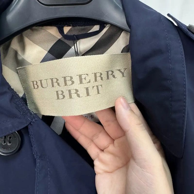 Burberry Burberry Double Breasted Short Trench Coat in Navy Size M / US 6-8 / IT 42-44 - 5 Thumbnail