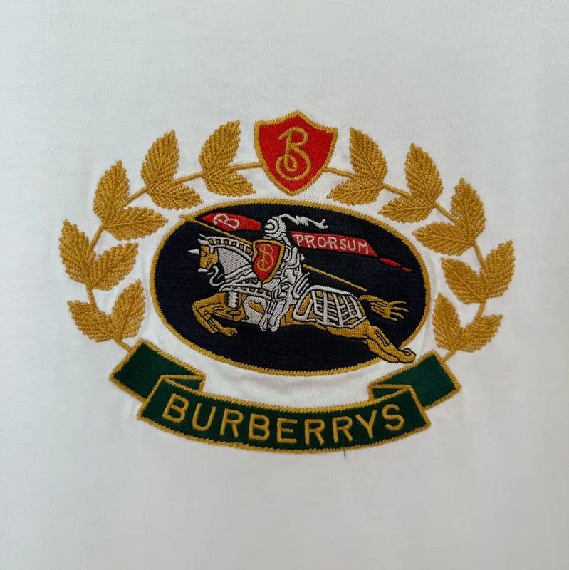 Burberry Burberry Embroidered White Cotton T-Shirt Size S / US 4 / IT 40 - 5 Thumbnail