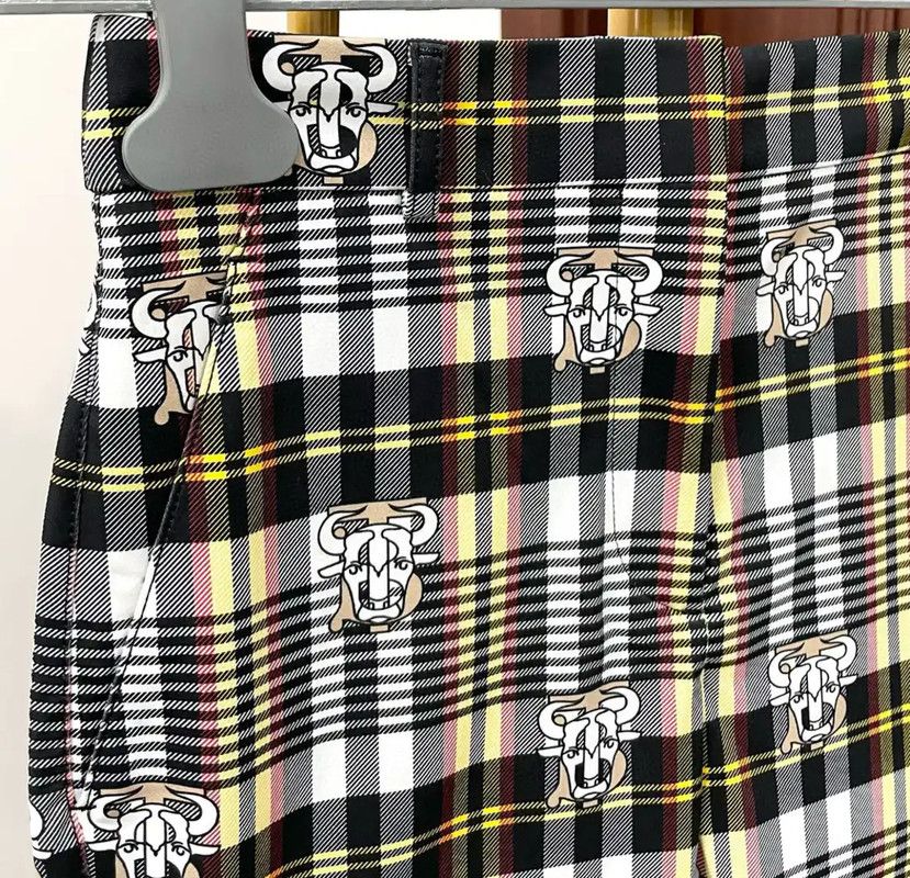 Burberry Burberry Color Block Women's Casual Pants Size 23" - 2 Thumbnail