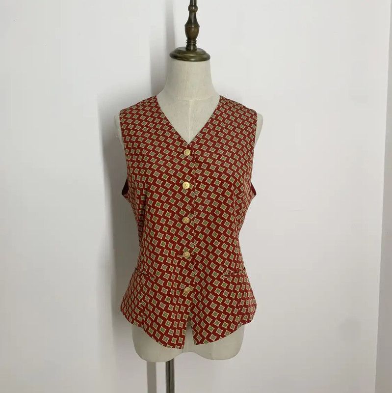 Burberry Burberry Women's Red Vest Cardigan in Polyester Size M / US 6-8 / IT 42-44 - 9 Thumbnail
