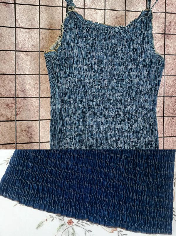 Burberry Burberry Summer Blue Ruffled Sleeveless Top Size M / US 6-8 / IT 42-44 - 7 Thumbnail