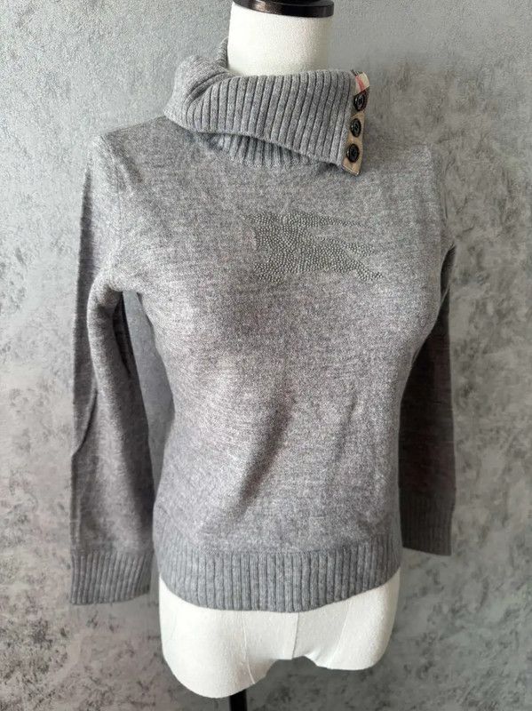 Burberry Burberry Gray Wool Blend Women's Knit Sweater Size S / US 4 / IT 40 - 6 Thumbnail