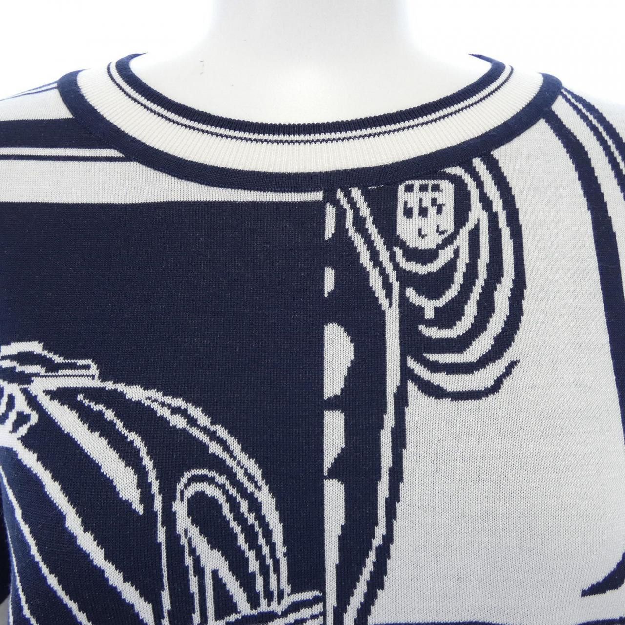 Hermes Hermes Hermes Knitwear Others Tops DUTY FREE for USA Size ONE SIZE - 6 Thumbnail
