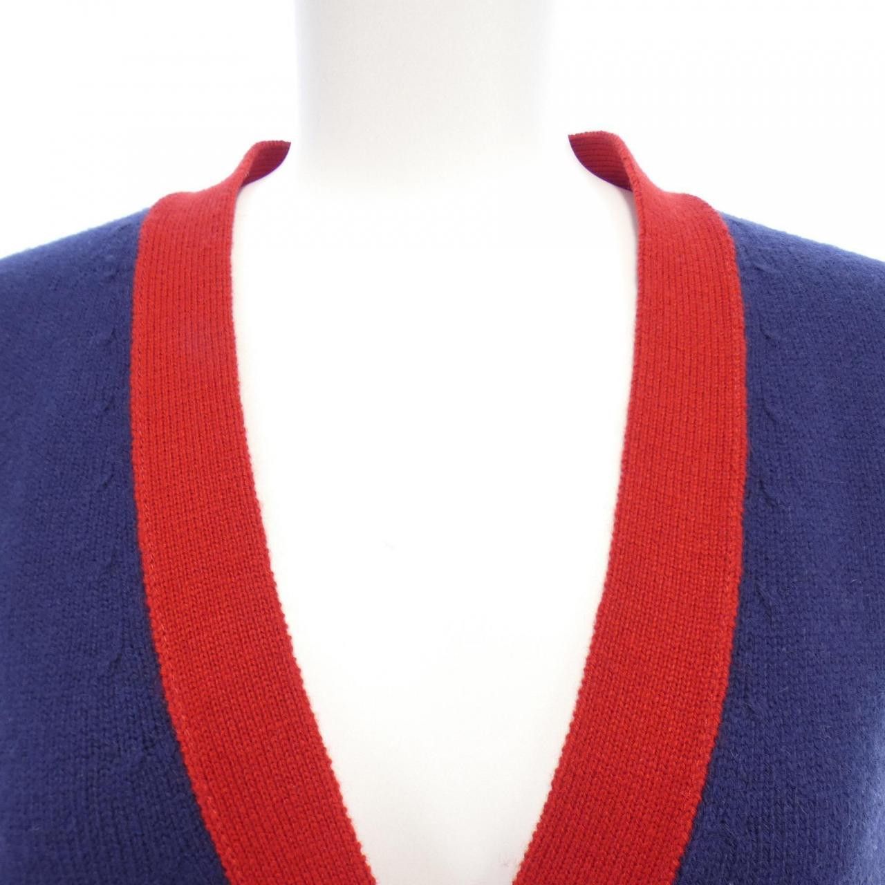 Chanel Chanel Chanel P53643K06986 100% Cashmere Cardigan Others Tops P53643K06986 DUTY FREE for USA Size ONE SIZE - 5 Thumbnail