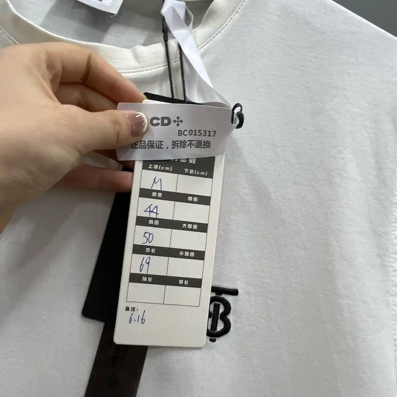 Burberry Burberry Summer White Logo Short Sleeve T-Shirt Size M / US 6-8 / IT 42-44 - 5 Thumbnail