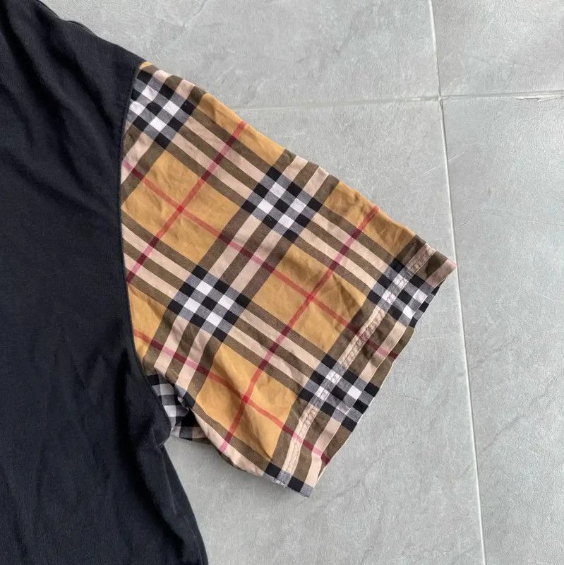 Burberry Burberry Black T-Shirt with Plaid Sleeves Size S / US 4 / IT 40 - 3 Thumbnail