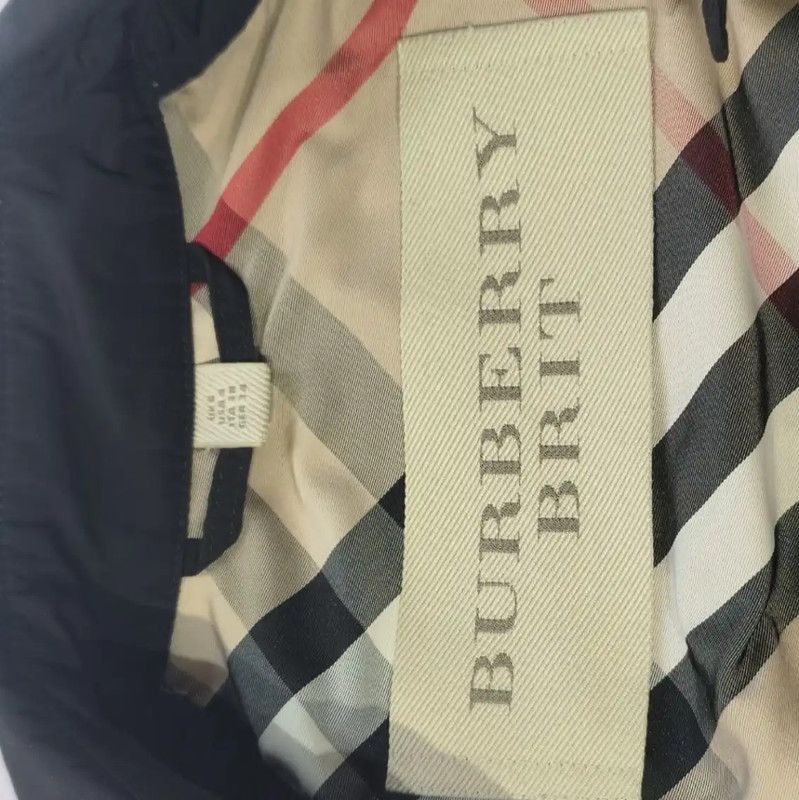 Burberry Burberry Black Polyester Women's Trench Coat Size M / US 6-8 / IT 42-44 - 3 Thumbnail