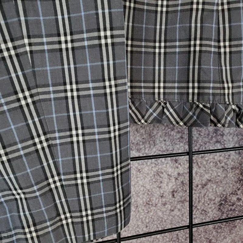 Burberry Burberry Gray Checkered Long Sleeve Top Size M / US 6-8 / IT 42-44 - 9 Thumbnail