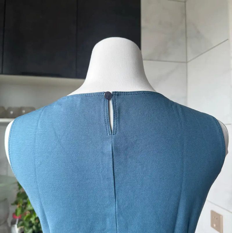 Burberry Burberry M Blue Short Sleeve Dress Size M / US 6-8 / IT 42-44 - 7 Thumbnail