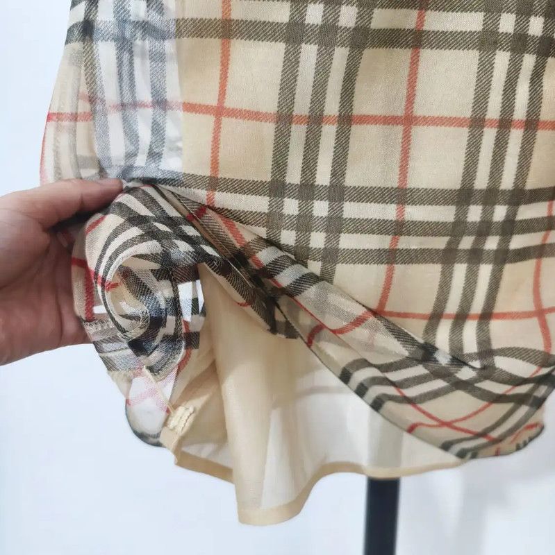 Burberry Burberry Summer Checked Khaki Dress Size M / US 6-8 / IT 42-44 - 4 Thumbnail
