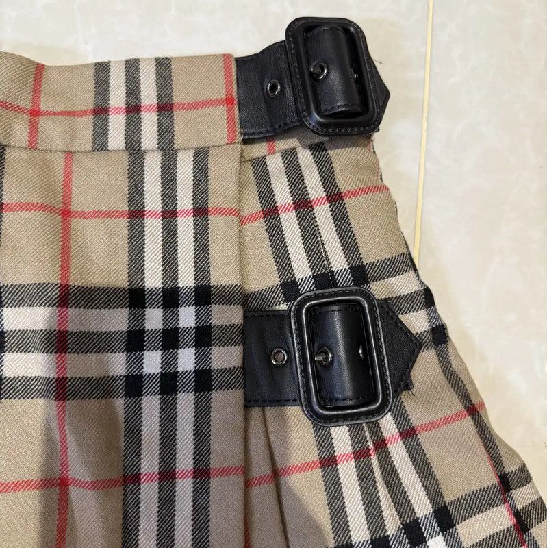 Burberry Burberry Khaki Cotton Women's Skirt Size 22" - 2 Thumbnail