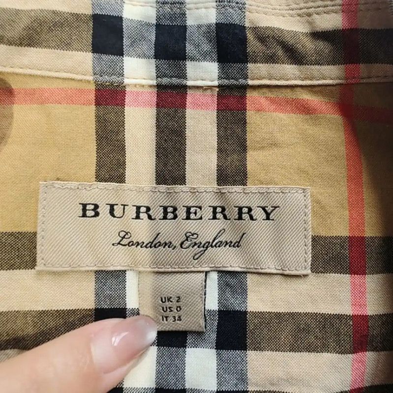 Burberry Burberry Short Sleeve Checked Cotton Blouse Size S / US 4 / IT 40 - 3 Thumbnail