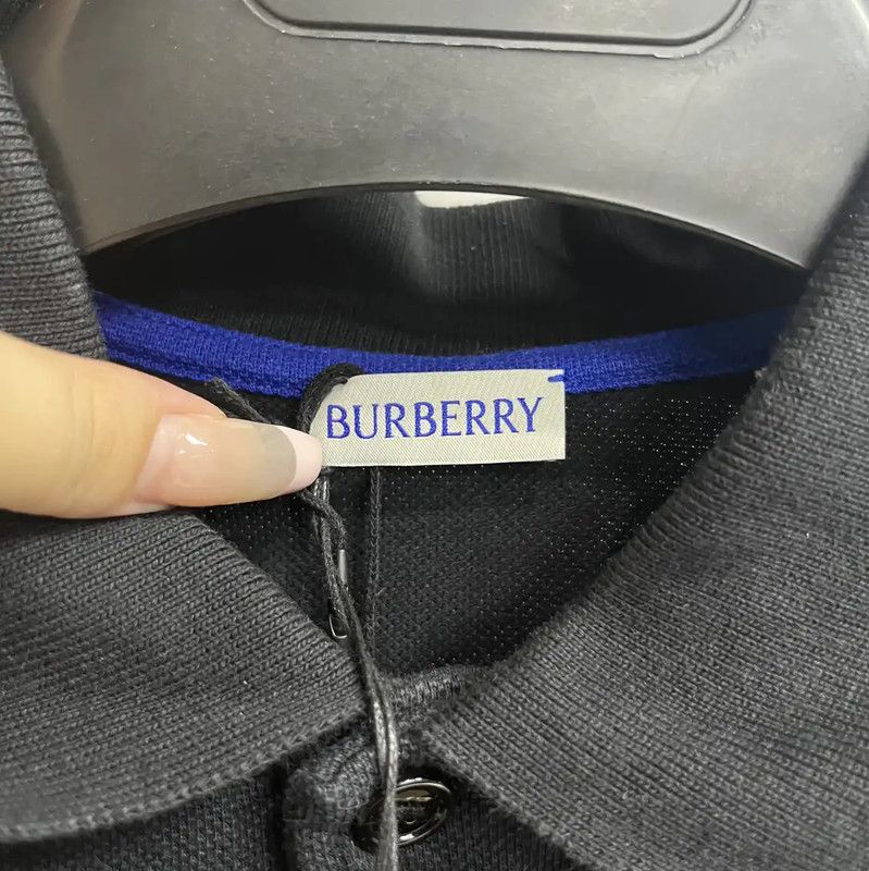 Burberry Burberry Women's Black Cotton T-Shirt Size S Size S / US 4 / IT 40 - 2 Thumbnail