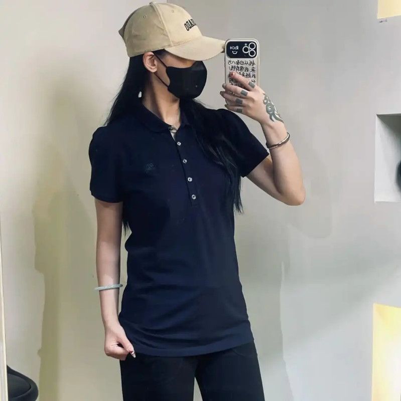 Burberry Burberry Black Cotton Women's T-Shirt Size S / US 4 / IT 40 - 6 Thumbnail