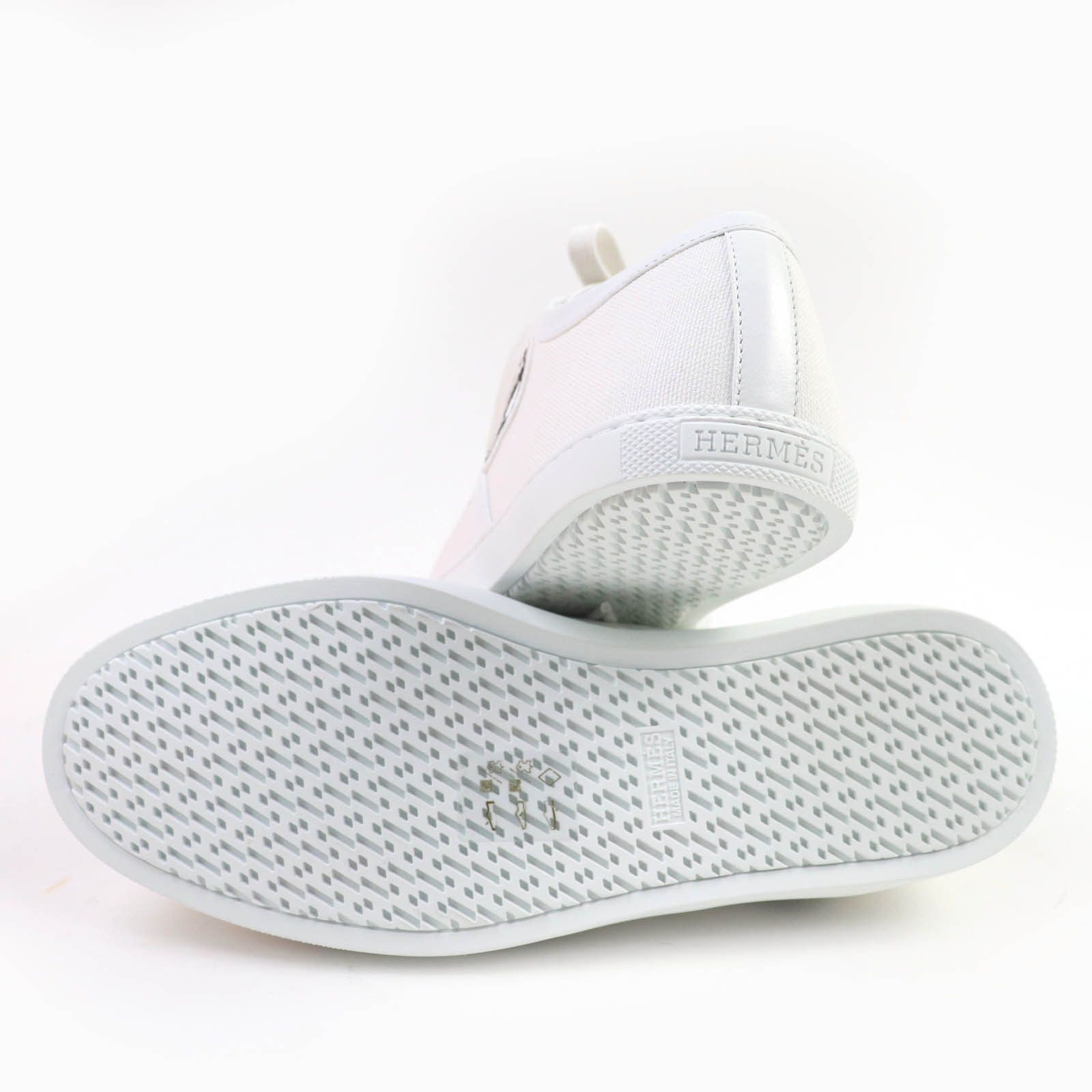 Hermes Hermes Hermes Innocent Embroidered Canvas Sneakers Canvas Shoes DUTY FREE for USA Size ONE SIZE - 7 Thumbnail